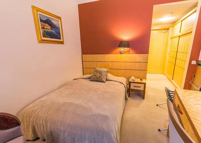 Otel Royal Square Htl Riga