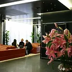 Royal Square Htl