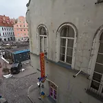 Royal Square Htl