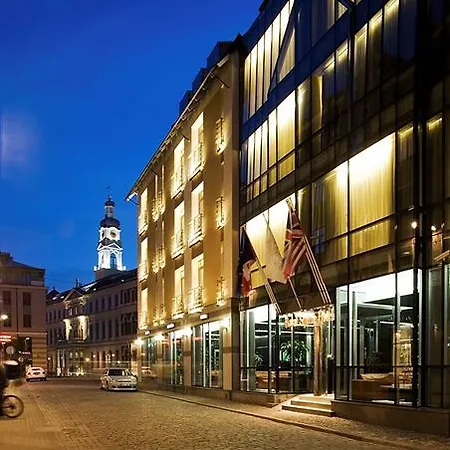 Royal Square & Hotell