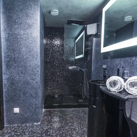 Royal Square Htl 5*