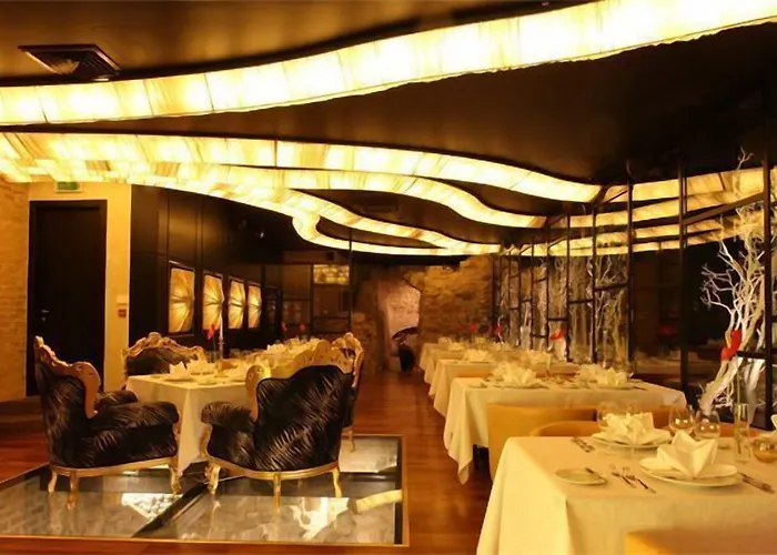 호텔 Royal Square Htl 5*