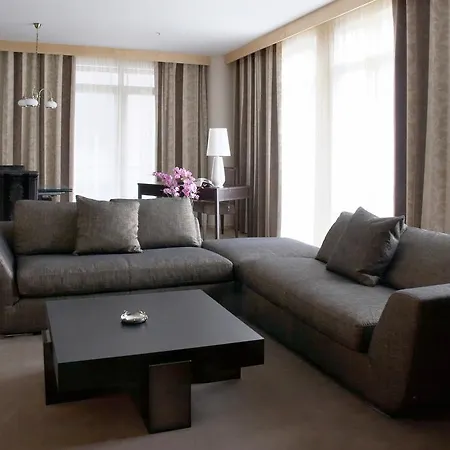 Royal Square Htl Hotel