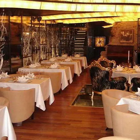 Hotel Royal Square Htl Riga