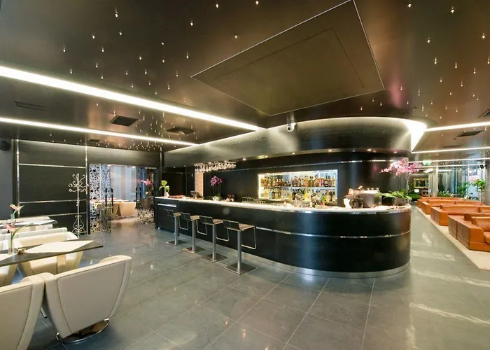 Hotel Royal Square Htl