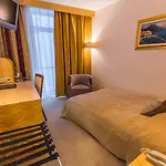 Royal Square Htl 5*